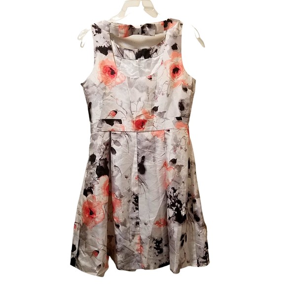 Studio One New York White Multicolor Floral Fit & Flare Shimmery Dress Size 8 - Picture 2 of 4